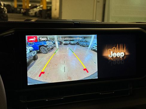New 2026 Jeep Wrangler Unlimited Sahara AWD/4WD image 19