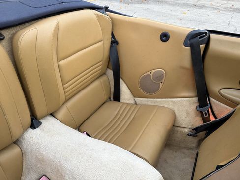 Used 2000 Porsche 911 Carrera image 16