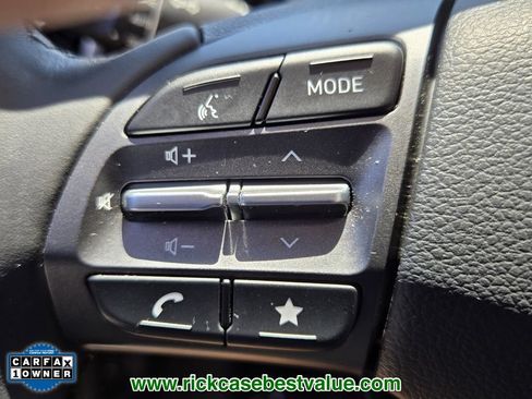 Used 2023 Hyundai Kona Limited FWD image 30
