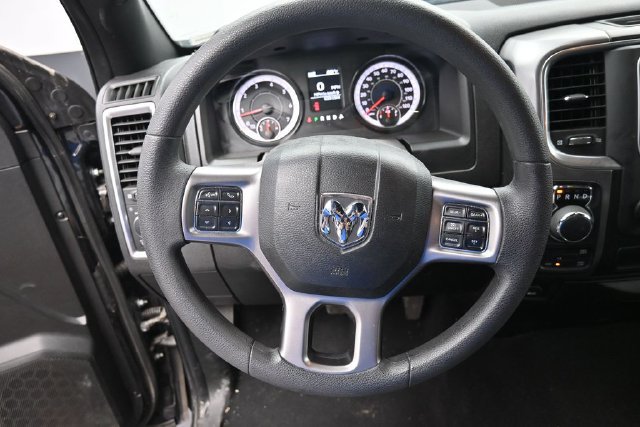Used 2024 RAM 1500 Warlock AWD/4WD image 21