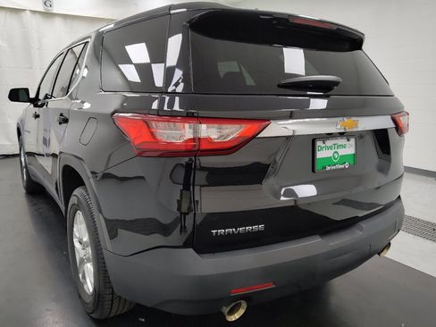Used 2020 Chevrolet Traverse LS FWD image 5