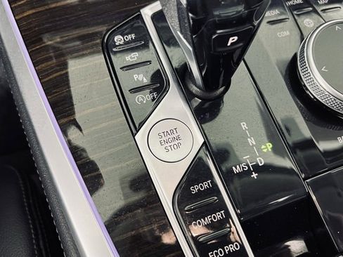 Used 2019 BMW X7 xDrive40i w/ Premium Package image 39