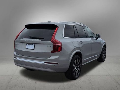 Used 2024 Volvo XC90 B5 Plus AWD/4WD image 6