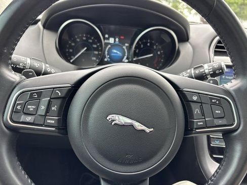 Used 2020 Jaguar F-PACE Premium AWD/4WD image 28