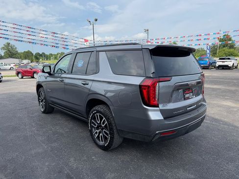 Used 2021 GMC Yukon AT4 w/ AT4 Premium Package AWD/4WD image 7