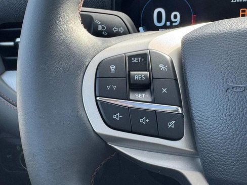 New 2026 Ford Explorer Active w/ Active Comfort Package image 15