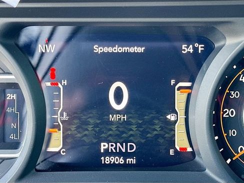 Used 2024 Jeep Wrangler Unlimited Rubicon w/ XTREMEE 35" Tire Package image 8