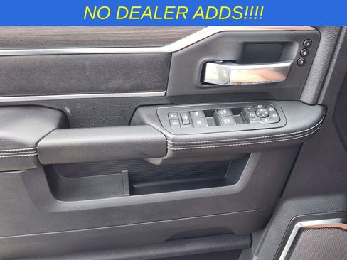 New 2026 RAM 3500 Laramie AWD/4WD image 21