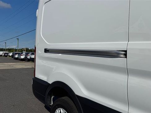 Used 2023 Ford E-Transit Medium Roof RWD image 24