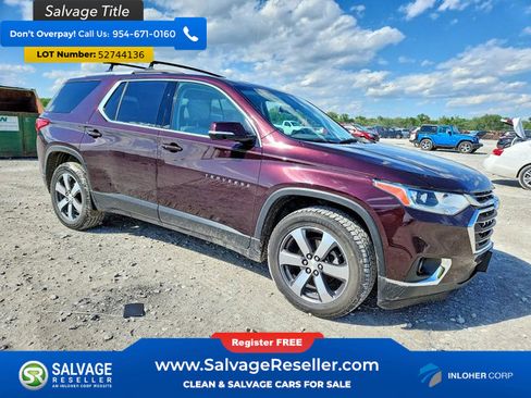 Used 2018 Chevrolet Traverse LT w/ LPO, Floor Liner Package AWD/4WD image 5