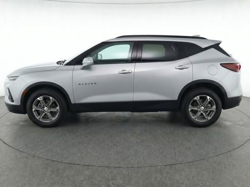 Used 2025 Chevrolet Blazer LT image 5