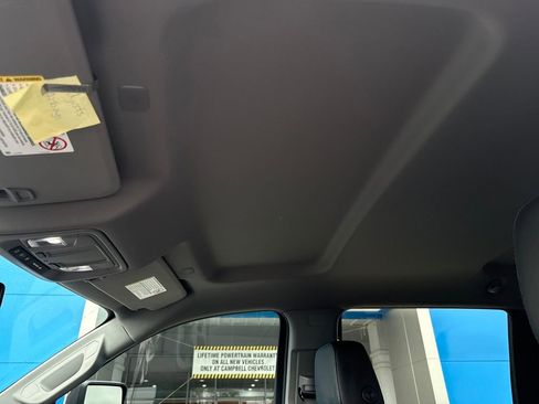 Used 2023 Chevrolet Silverado 2500 LTZ image 27