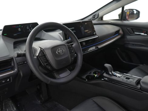 Used 2024 Toyota Prius Limited image 28