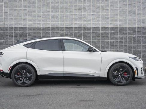 New 2025 Ford Mustang Mach-E GT image 4