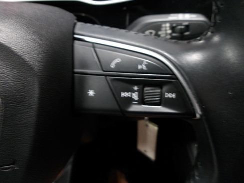 Used 2019 Audi Q3 2.0T Premium image 19