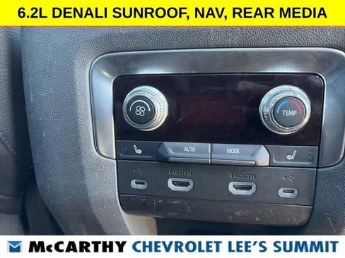 Used 2021 GMC Yukon Denali w/ Denali Premium Package image 42