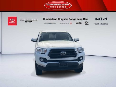 Used 2022 Toyota Tacoma SR5 image 3