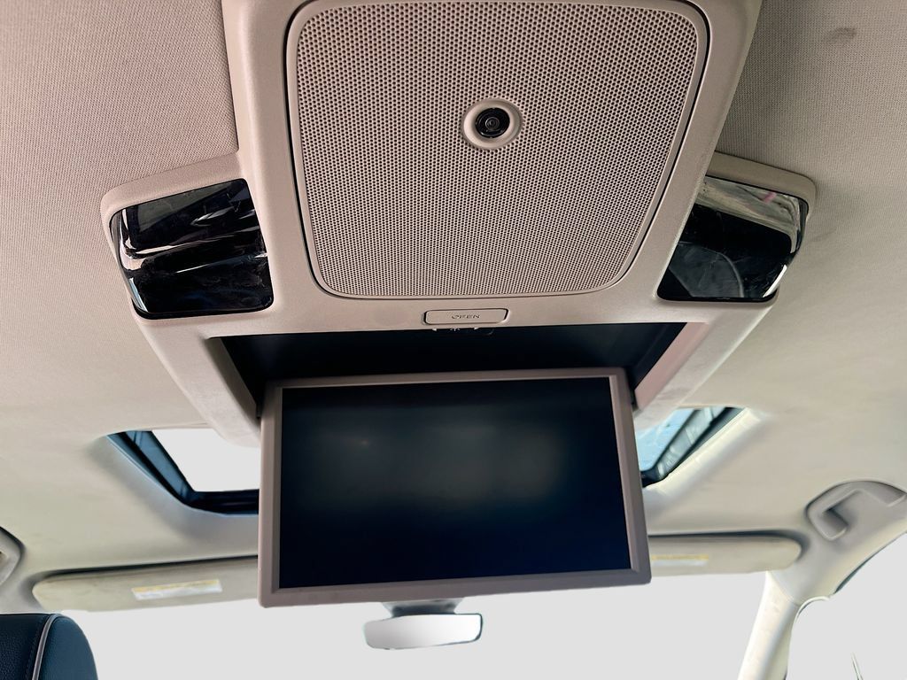 Used 2025 Honda Odyssey Elite image 25