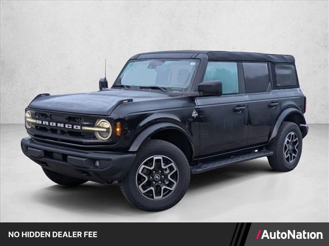 Used 2024 Ford Bronco Outer Banks AWD/4WD image 1