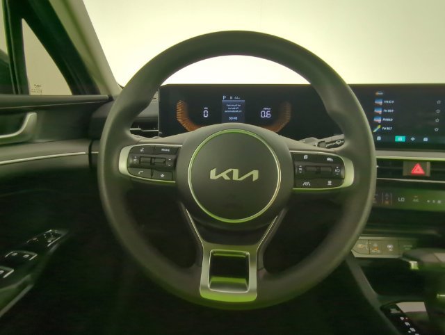 New 2026 Kia K5 LXS FWD image 26
