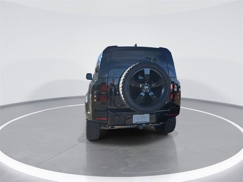 Used 2022 Land Rover Defender 90 X-Dynamic HSE image 7