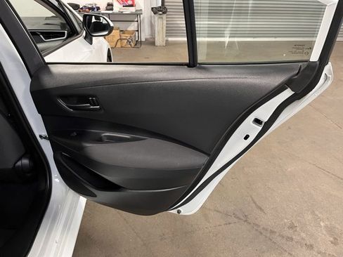 Used 2023 Toyota Corolla LE image 15