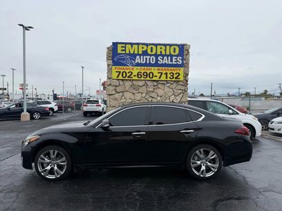 Used 2017 INFINITI Q70 3.7 w/ Technology Package