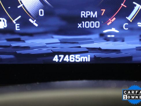 Used 2025 Chevrolet Suburban LT AWD/4WD image 19