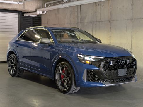 Used 2025 Audi RS Q8 performance AWD/4WD image 45
