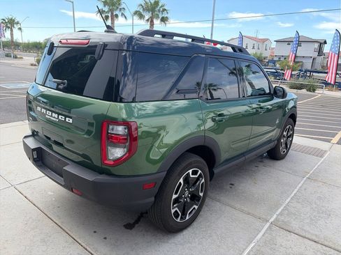 Used 2024 Ford Bronco Sport Outer Banks w/ Tech Package AWD/4WD image 6