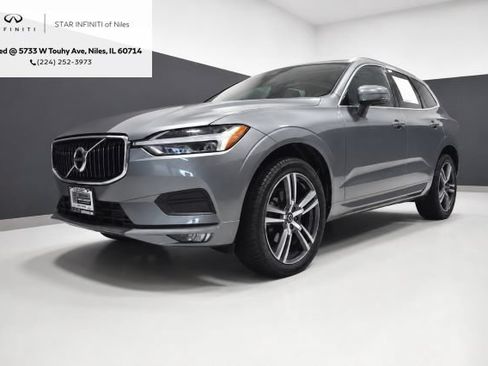 Used 2021 Volvo XC60 T5 Momentum w/ Climate Package AWD/4WD image 1