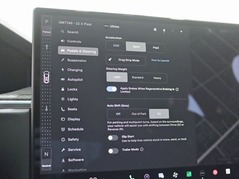 Used 2022 Tesla Model X Plaid image 19