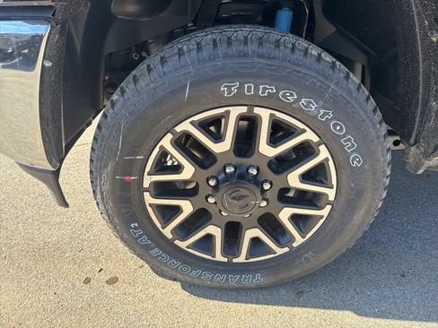 New 2026 RAM 2500 Limited AWD/4WD image 9