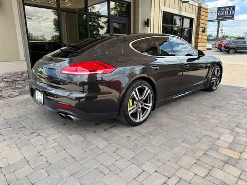 Used 2016 Porsche Panamera S RWD image 7