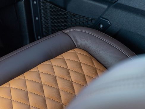 New 2025 Ford Bronco Badlands image 57