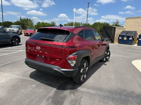 Used 2024 Hyundai Kona SEL AWD/4WD image 4