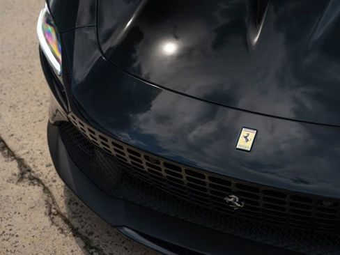 Used 2025 Ferrari Roma Spider image 11