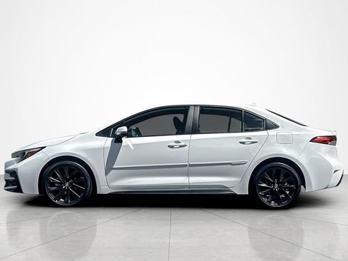 Certified 2023 Toyota Corolla SE w/ SE Premium Package image 2