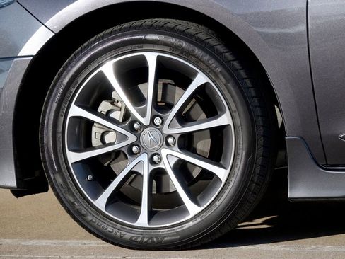 Used 2015 Acura TLX V6 image 25