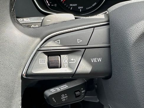 Used 2023 Audi Q5 2.0T Premium w/ Convenience Package image 30