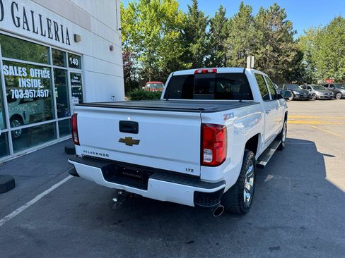 Used 2017 Chevrolet Silverado 1500 LTZ Z71 w/ LTZ Plus Package AWD/4WD image 17