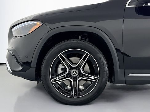 New 2026 Mercedes-Benz GLA 250 4MATIC image 9