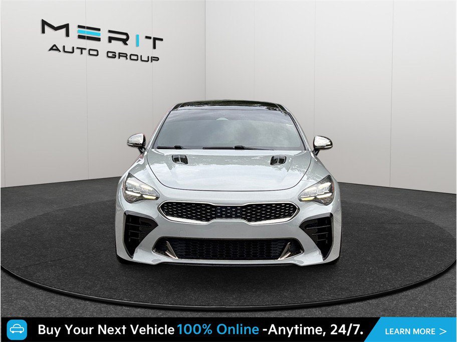 Used 2022 Kia Stinger GT-Line w/ Sun & Sound Package RWD image 3