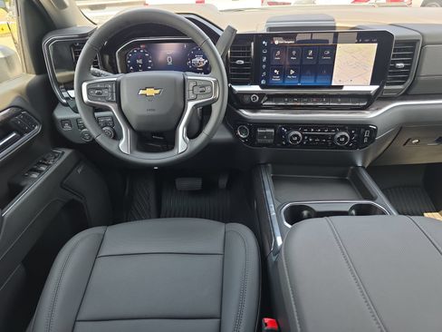 New 2026 Chevrolet Silverado 2500 LTZ w/ LTZ Convenience Package AWD/4WD image 13
