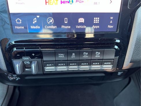 Used 2025 RAM 2500 Tradesman AWD/4WD image 42