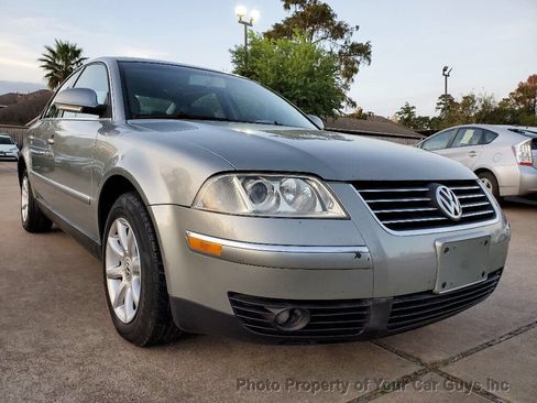Used 2004 Volkswagen Passat GLS FWD image 6
