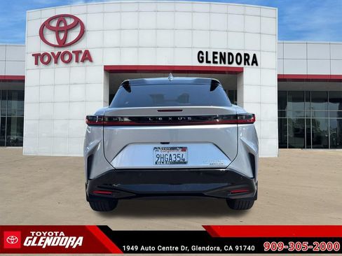 Used 2023 Lexus RZ 450e Premium w/ Technology Package AWD/4WD image 9