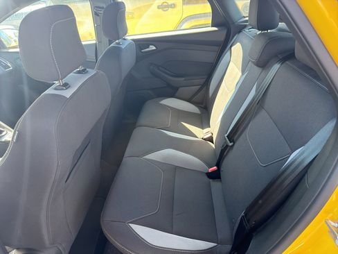 Used 2017 Ford Focus ST image 8