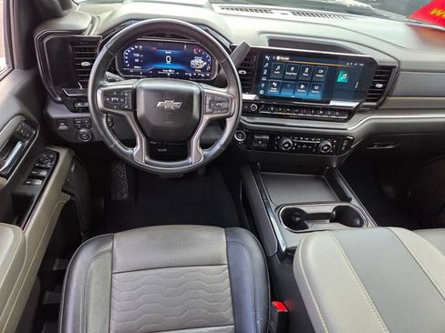 Certified 2024 Chevrolet Silverado 2500 ZR2 w/ ZR2 Bison Edition AWD/4WD image 12