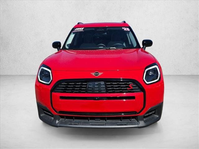 Used 2025 MINI Cooper Countryman S w/ Comfort Package Max AWD/4WD image 2